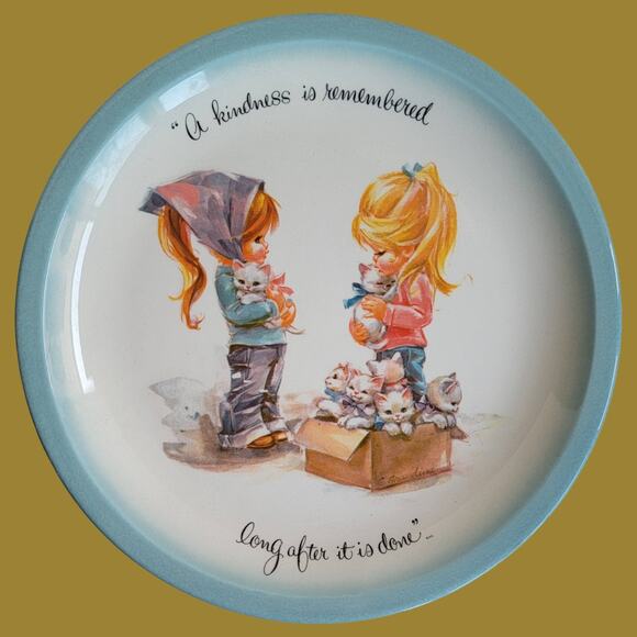 Vintage 1972 Gigi's Collector Plate of Girls with Kittens by American Greetings - Picture 1 of 6